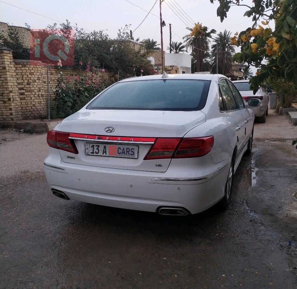 هيونداي أزيرا